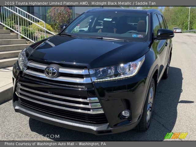 2019 Toyota Highlander Limited Platinum AWD in Midnight Black Metallic