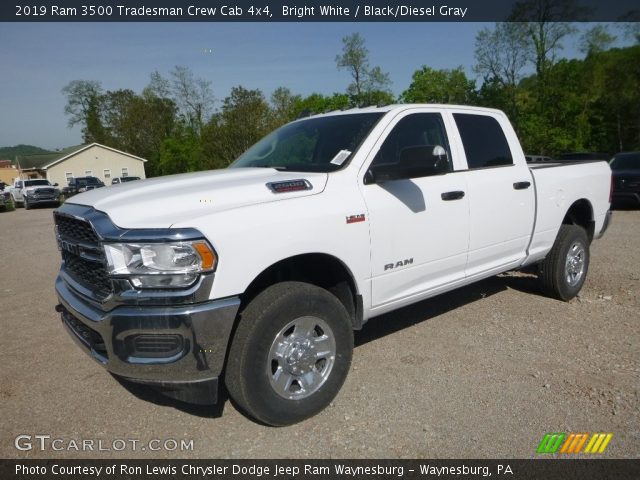 2019 Ram 3500 Tradesman Crew Cab 4x4 in Bright White