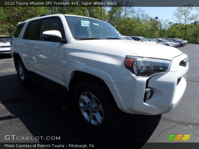 2019 Toyota 4Runner SR5 Premium 4x4 in Super White