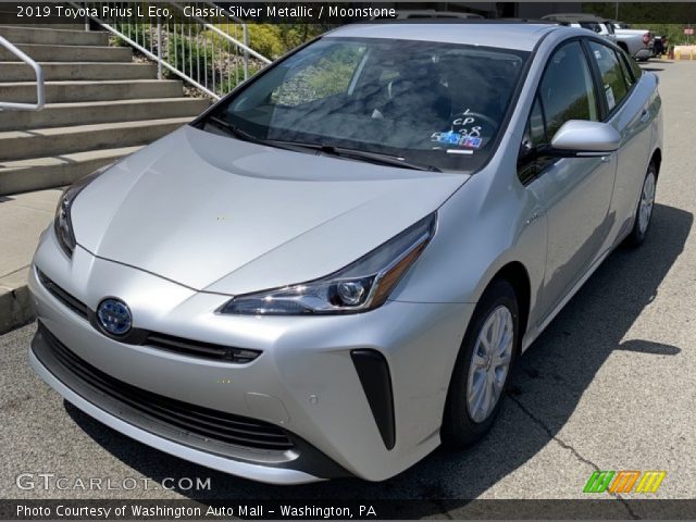 2019 Toyota Prius L Eco in Classic Silver Metallic