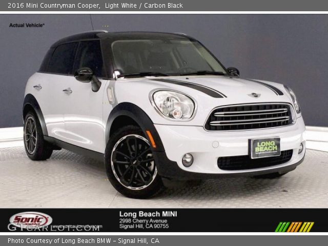 2016 Mini Countryman Cooper in Light White