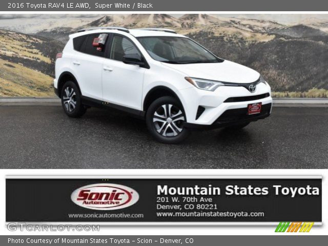 2016 Toyota RAV4 LE AWD in Super White