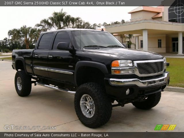 2007 GMC Sierra 2500HD Classic SLT Crew Cab 4x4 in Onyx Black