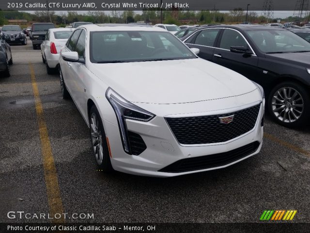 2019 Cadillac CT6 Luxury AWD in Crystal White Tricoat
