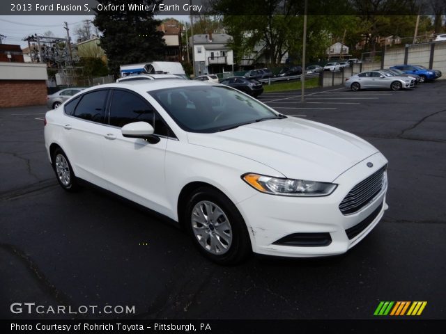 2013 Ford Fusion S in Oxford White