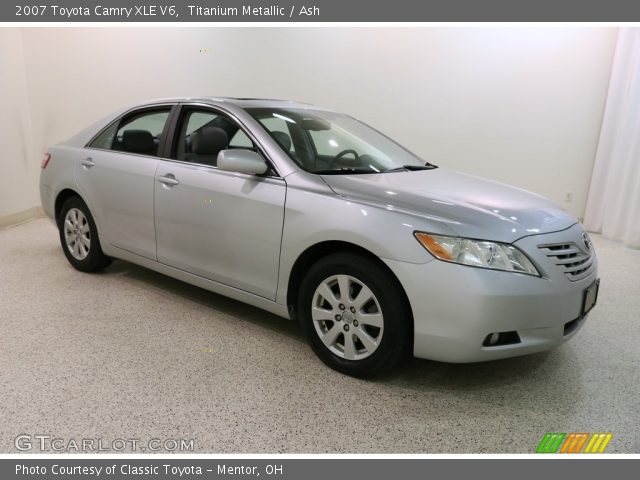 2007 Toyota Camry XLE V6 in Titanium Metallic