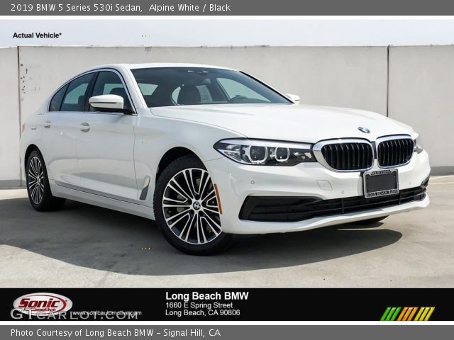 2019 BMW 5 Series 530i Sedan in Alpine White