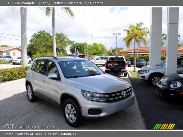 2017 Volkswagen Tiguan S in Reflex Silver Metallic