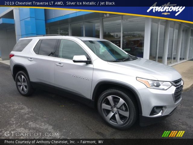 2019 Chevrolet Traverse LT AWD in Silver Ice Metallic