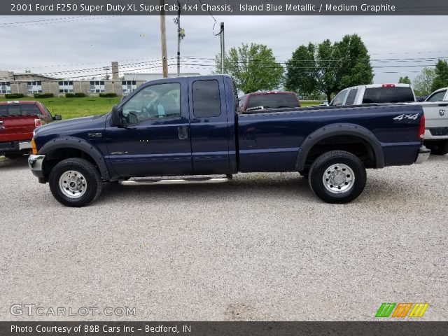 2001 Ford F250 Super Duty XL SuperCab 4x4 Chassis in Island Blue Metallic