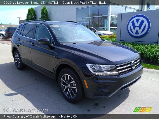 2019 Volkswagen Tiguan SE 4MOTION in Deep Black Pearl