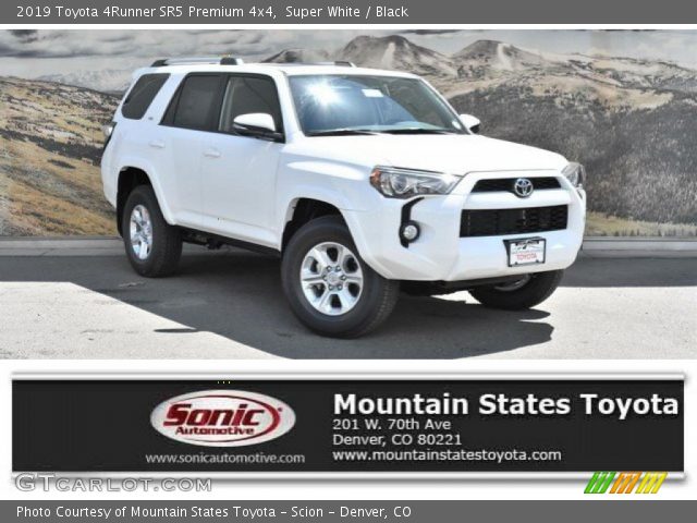 2019 Toyota 4Runner SR5 Premium 4x4 in Super White