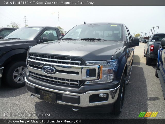 2019 Ford F150 XLT SuperCab 4x4 in Magnetic