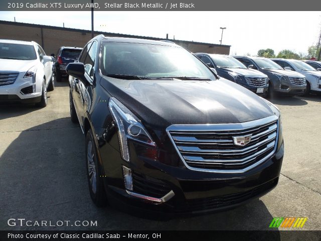 2019 Cadillac XT5 Luxury AWD in Stellar Black Metallic