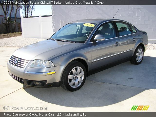 2005 Volkswagen Passat GLS 1.8T Sedan in United Grey Metallic