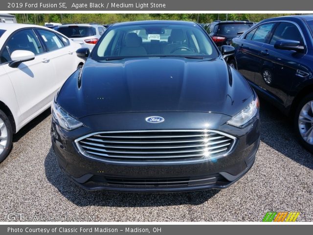 2019 Ford Fusion SE in Agate Black