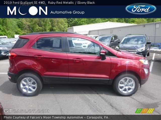 2019 Ford EcoSport SE 4WD in Ruby Red Metallic