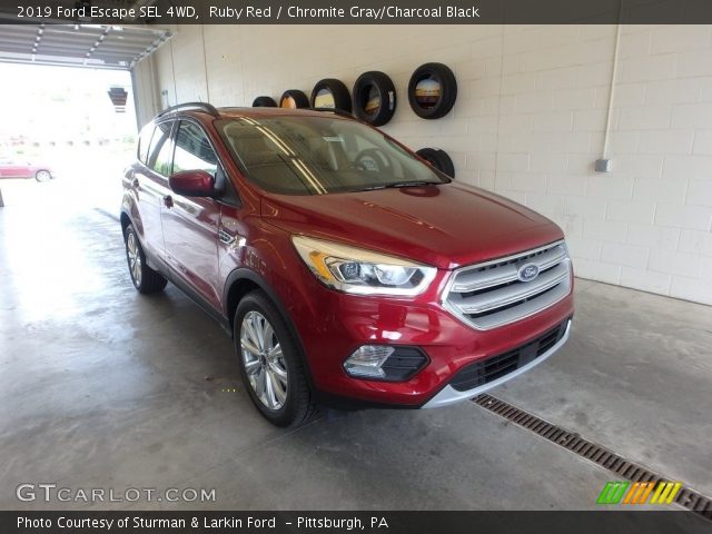 2019 Ford Escape SEL 4WD in Ruby Red