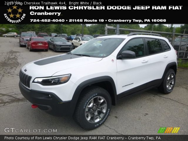 2019 Jeep Cherokee Trailhawk 4x4 in Bright White