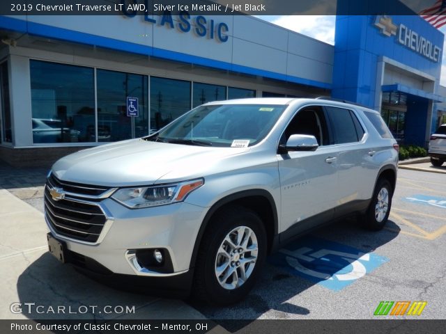 2019 Chevrolet Traverse LT AWD in Silver Ice Metallic