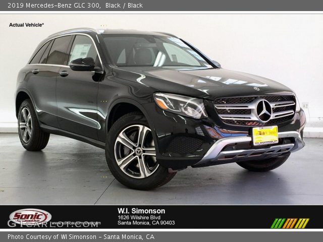 2019 Mercedes-Benz GLC 300 in Black
