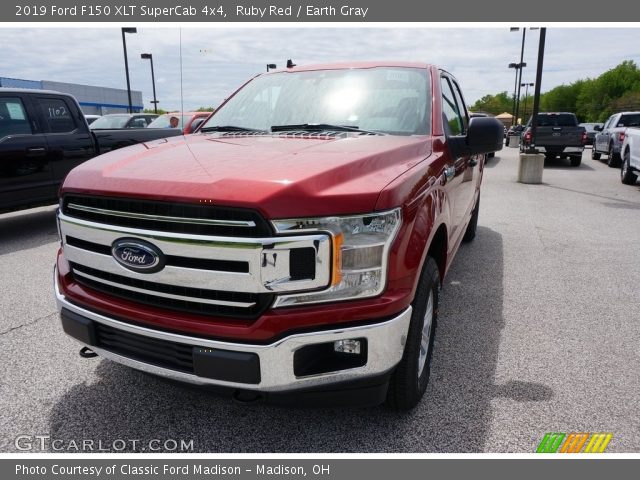 2019 Ford F150 XLT SuperCab 4x4 in Ruby Red