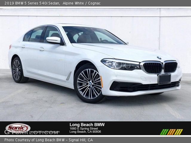 2019 BMW 5 Series 540i Sedan in Alpine White