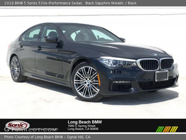 2019 BMW 5 Series 530e iPerformance Sedan in Black Sapphire Metallic