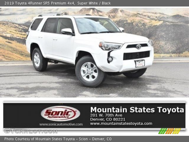 2019 Toyota 4Runner SR5 Premium 4x4 in Super White