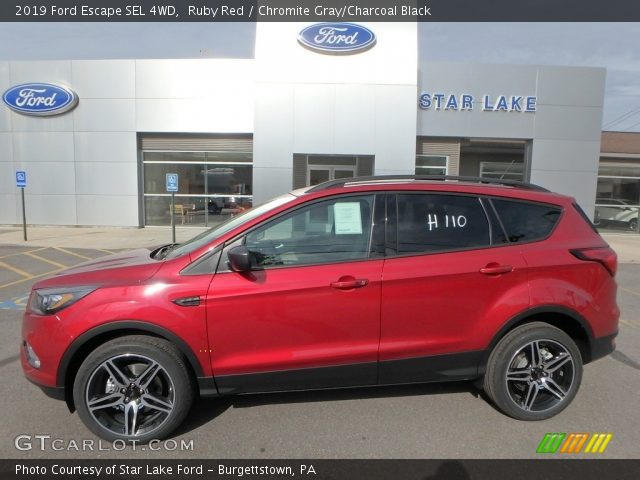 2019 Ford Escape SEL 4WD in Ruby Red
