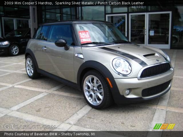 2009 Mini Cooper S Hardtop in Sparkling Silver Metallic