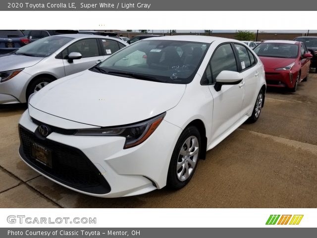 2020 Toyota Corolla LE in Super White