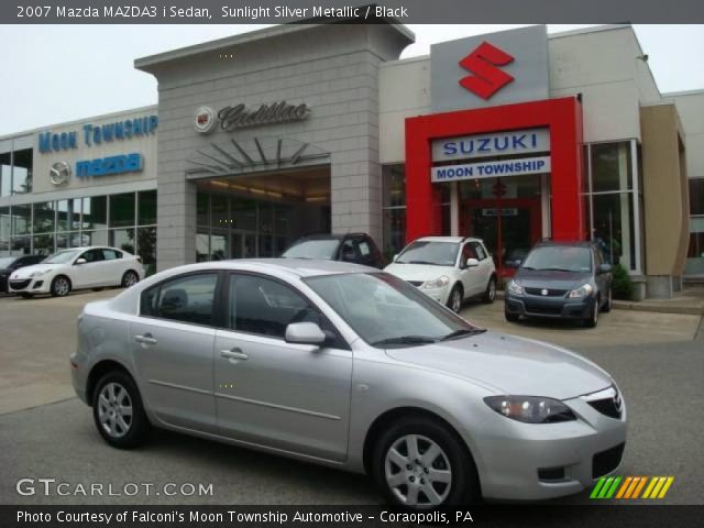 2007 Mazda MAZDA3 i Sedan in Sunlight Silver Metallic