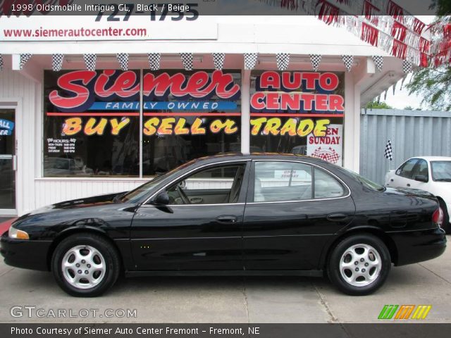 1998 Oldsmobile Intrigue GL in Black