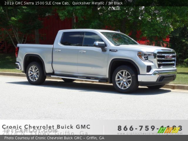 2019 GMC Sierra 1500 SLE Crew Cab in Quicksilver Metallic