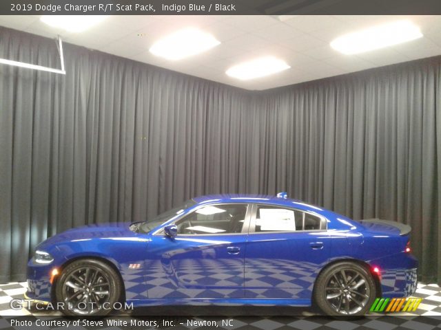 2019 Dodge Charger R/T Scat Pack in Indigo Blue