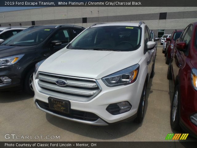 2019 Ford Escape Titanium in White Platinum