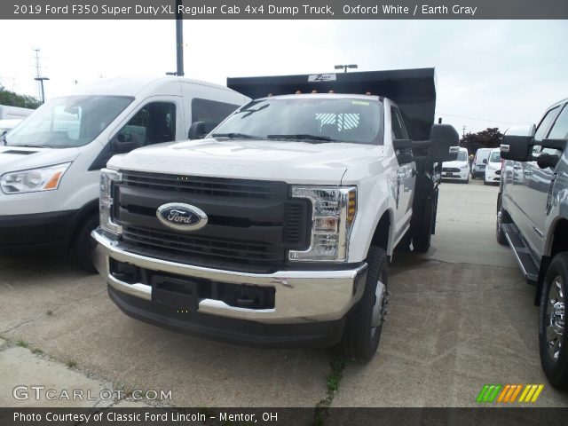 2019 Ford F350 Super Duty XL Regular Cab 4x4 Dump Truck in Oxford White