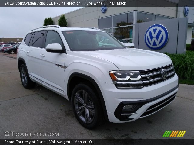 2019 Volkswagen Atlas SEL R-Line 4Motion in Pure White