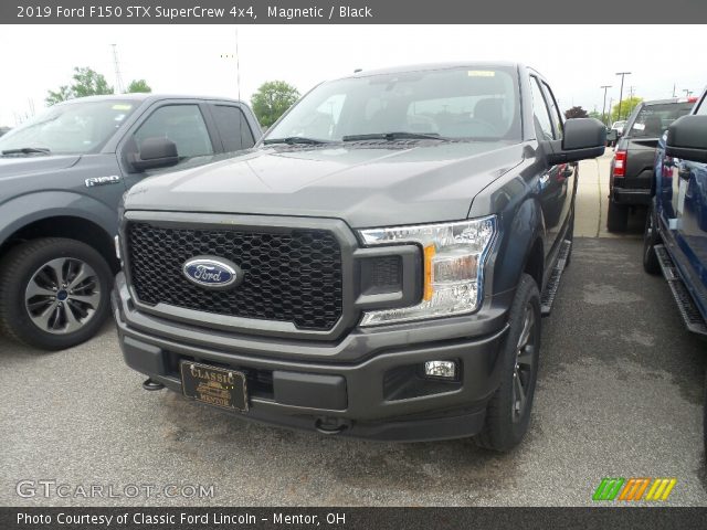 2019 Ford F150 STX SuperCrew 4x4 in Magnetic