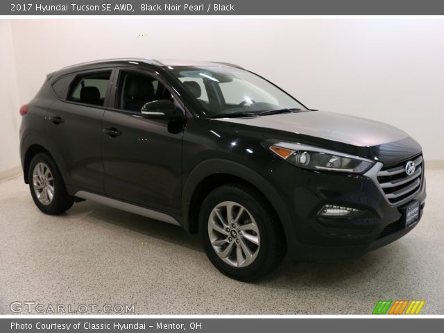 2017 Hyundai Tucson SE AWD in Black Noir Pearl