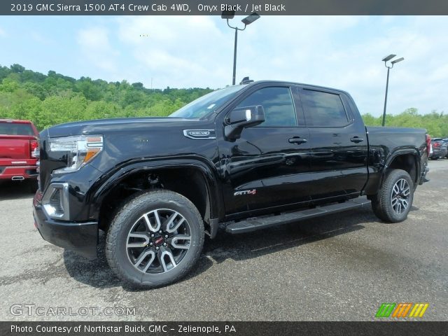 2019 GMC Sierra 1500 AT4 Crew Cab 4WD in Onyx Black