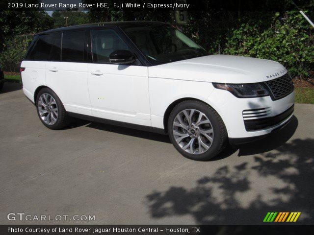 2019 Land Rover Range Rover HSE in Fuji White