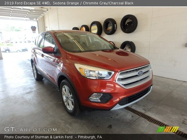 2019 Ford Escape SE 4WD in Sedona Orange
