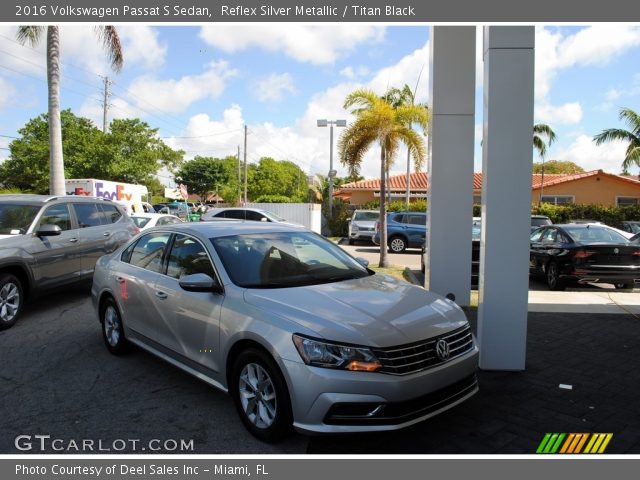 2016 Volkswagen Passat S Sedan in Reflex Silver Metallic