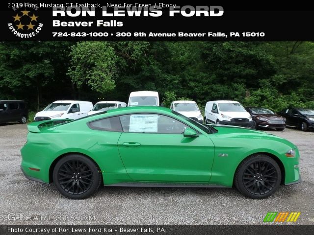 2019 Ford Mustang GT Fastback in Need For Green