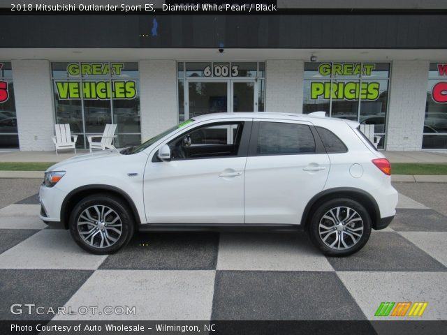 2018 Mitsubishi Outlander Sport ES in Diamond White Pearl