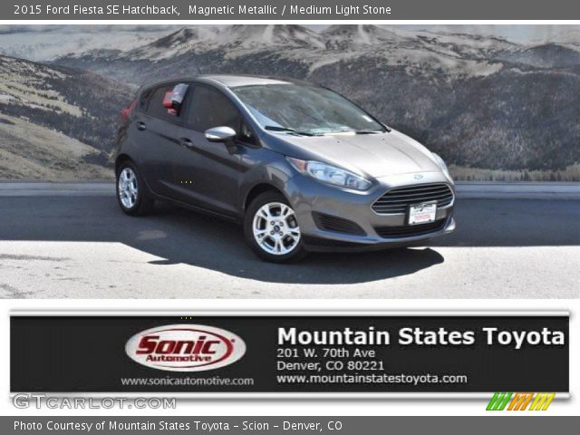 2015 Ford Fiesta SE Hatchback in Magnetic Metallic