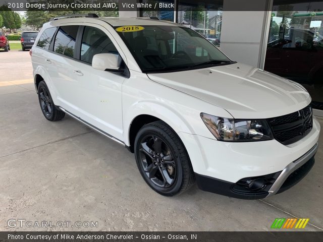 2018 Dodge Journey Crossroad AWD in Vice White