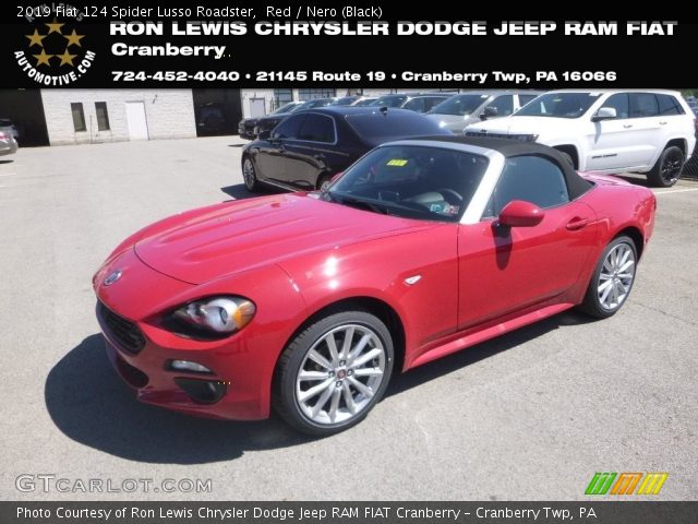 2019 Fiat 124 Spider Lusso Roadster in Red